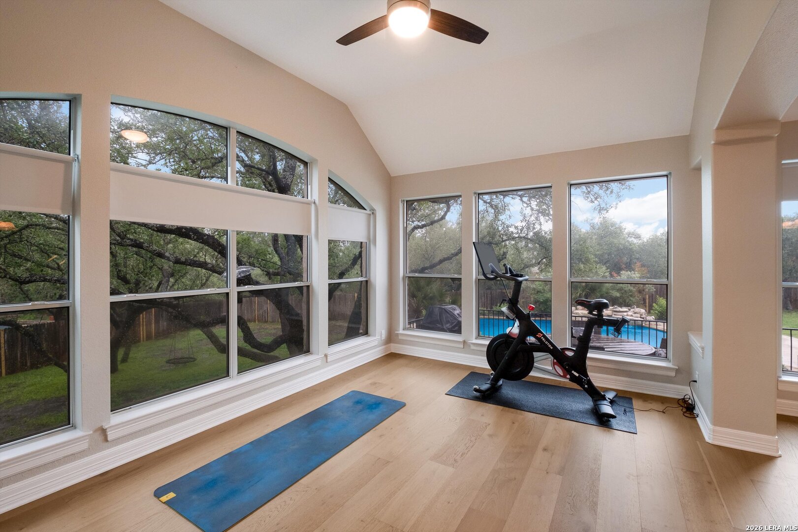 422 Cadence San Antonio TX 78260