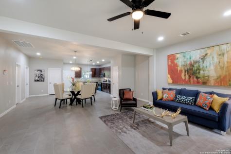 1637 San Francisco San Antonio TX 78201