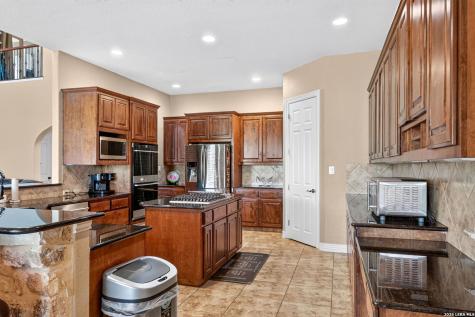 355 Pueblo Pintado Helotes TX 78023