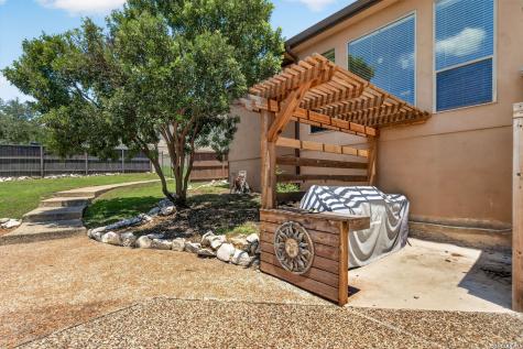 355 Pueblo Pintado Helotes TX 78023