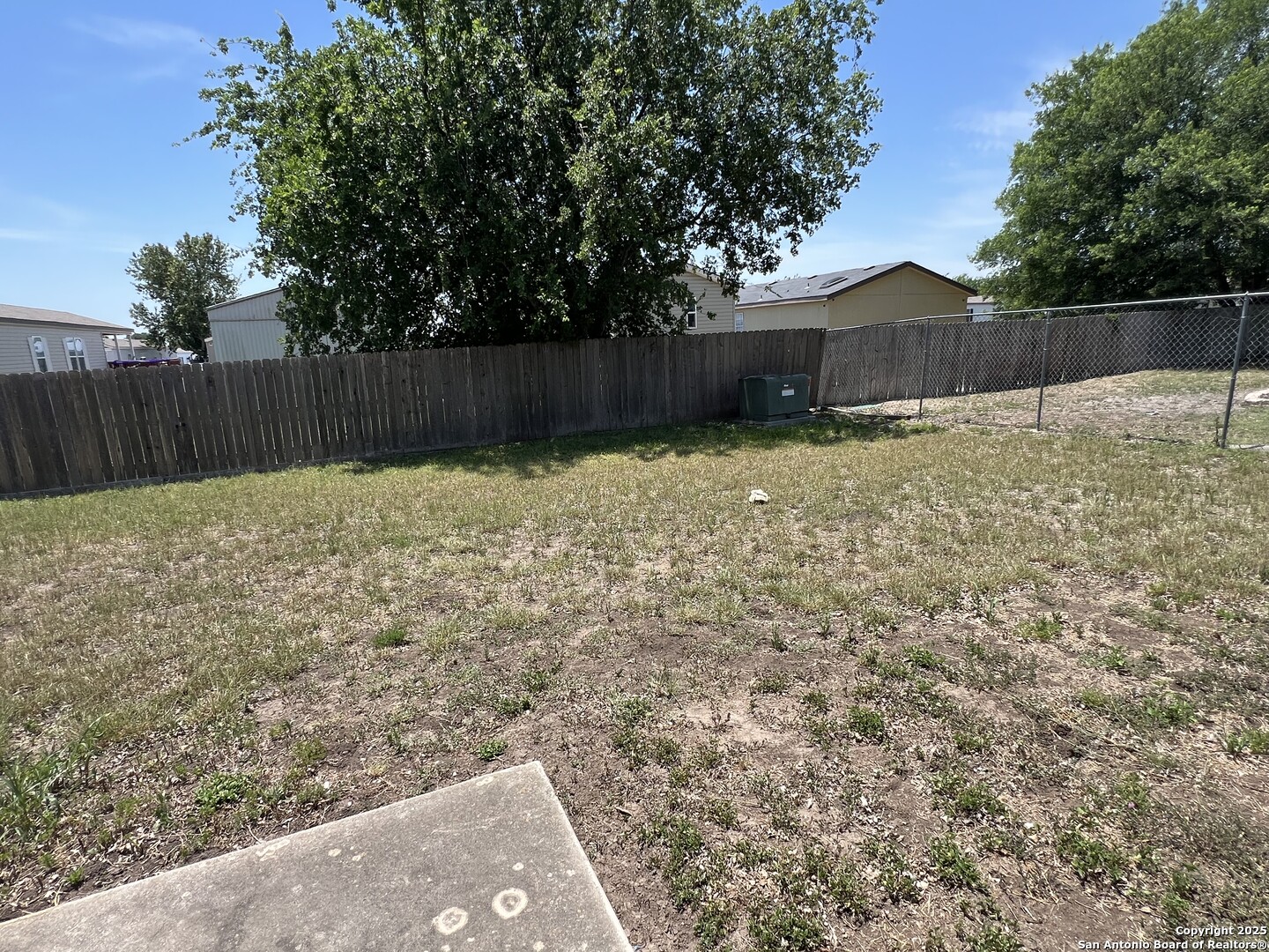 5806 Tree View San Antonio TX 78220