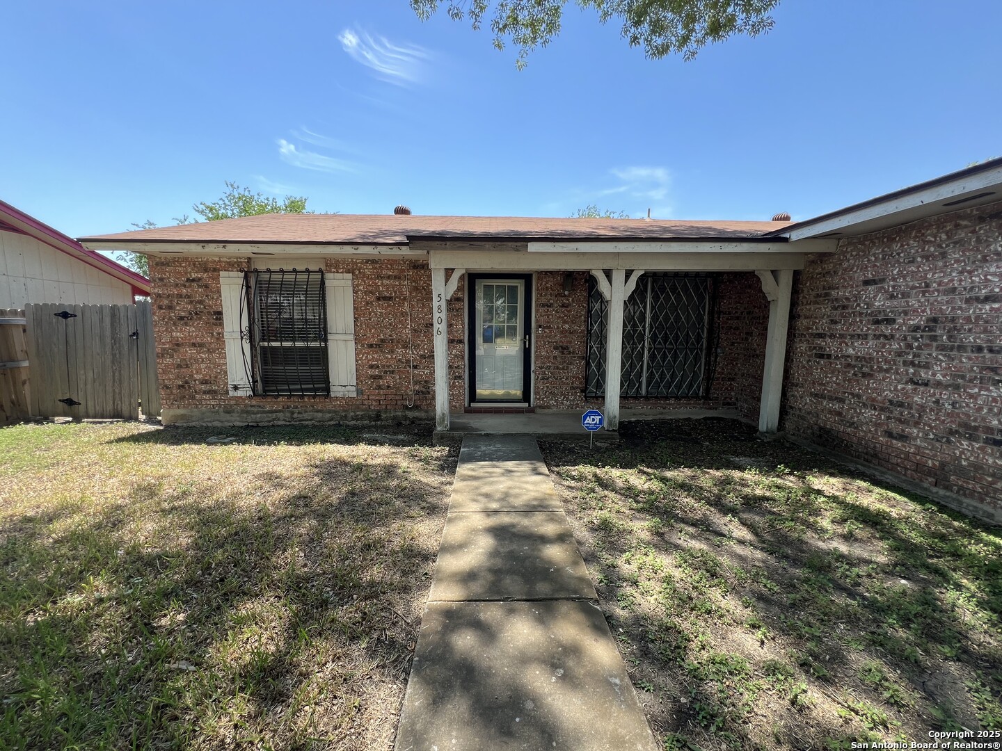 5806 Tree View San Antonio TX 78220