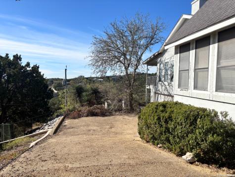 16103 Chase Hill San Antonio TX 78255