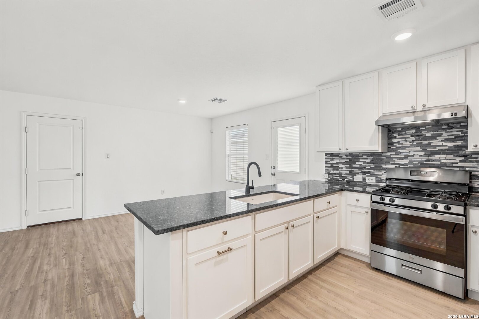 13543 Barton Cove San Antonio TX 78253