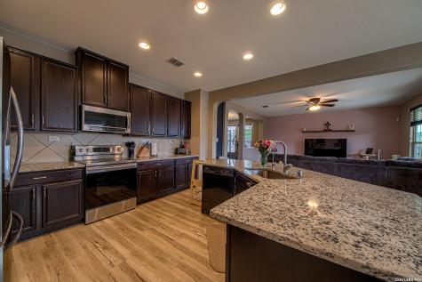 9750 Copperway Converse TX 78109