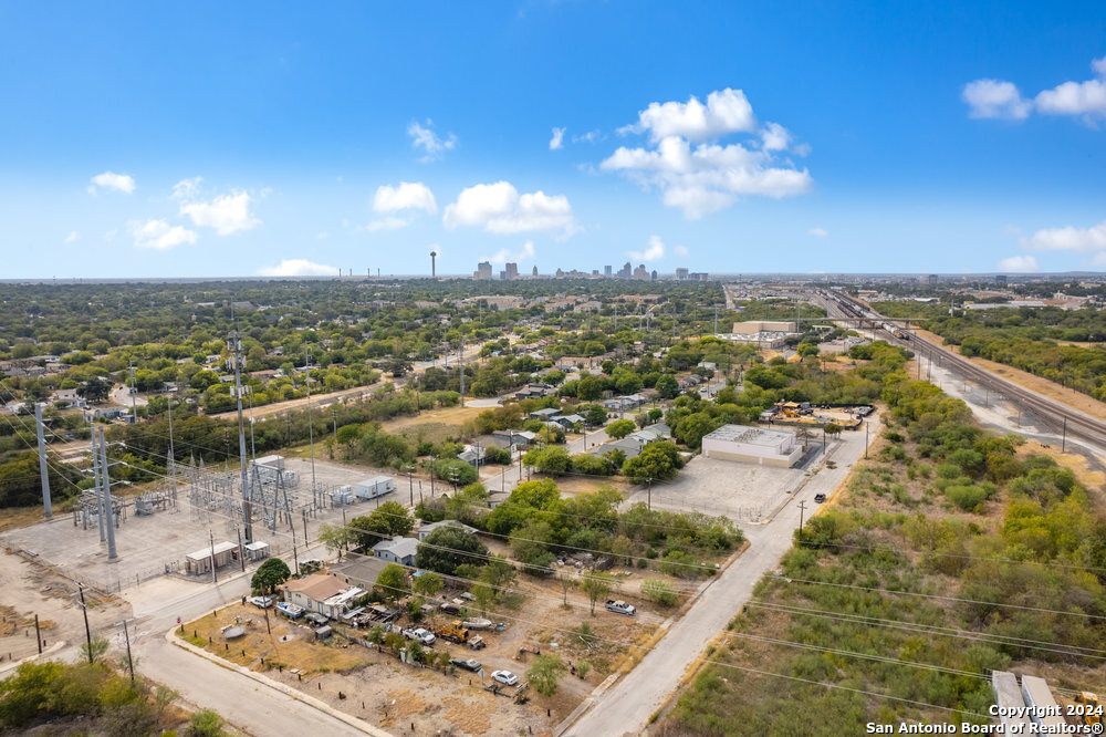 6004 Rotary San Antonio TX 78202