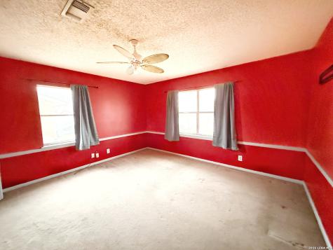 607 N Bowie Fredericksburg TX 78624