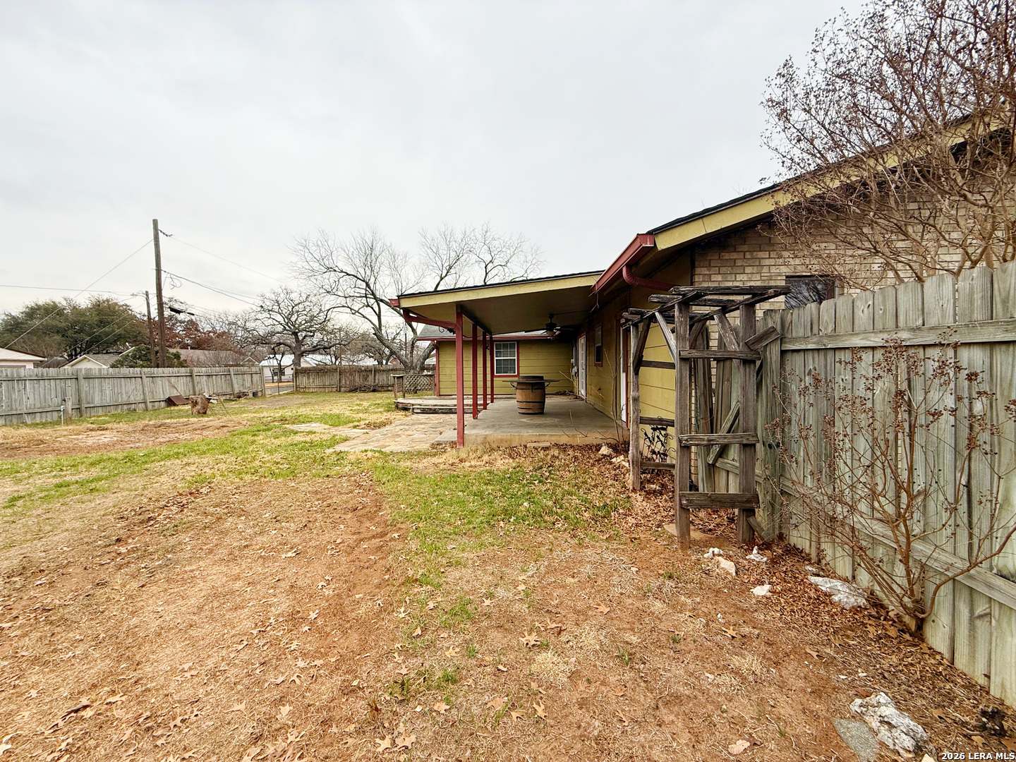 607 N Bowie Fredericksburg TX 78624