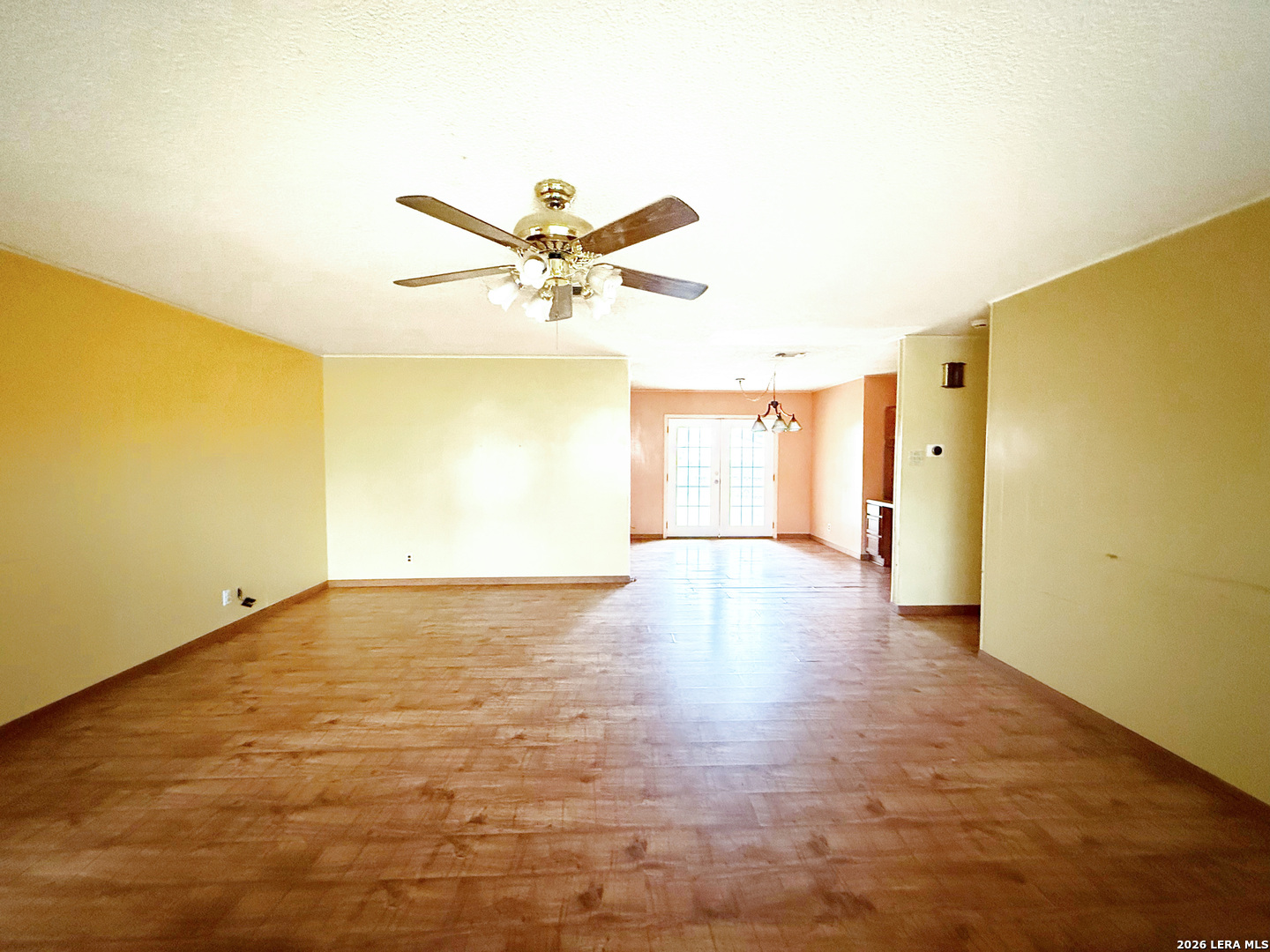 607 N Bowie Fredericksburg TX 78624