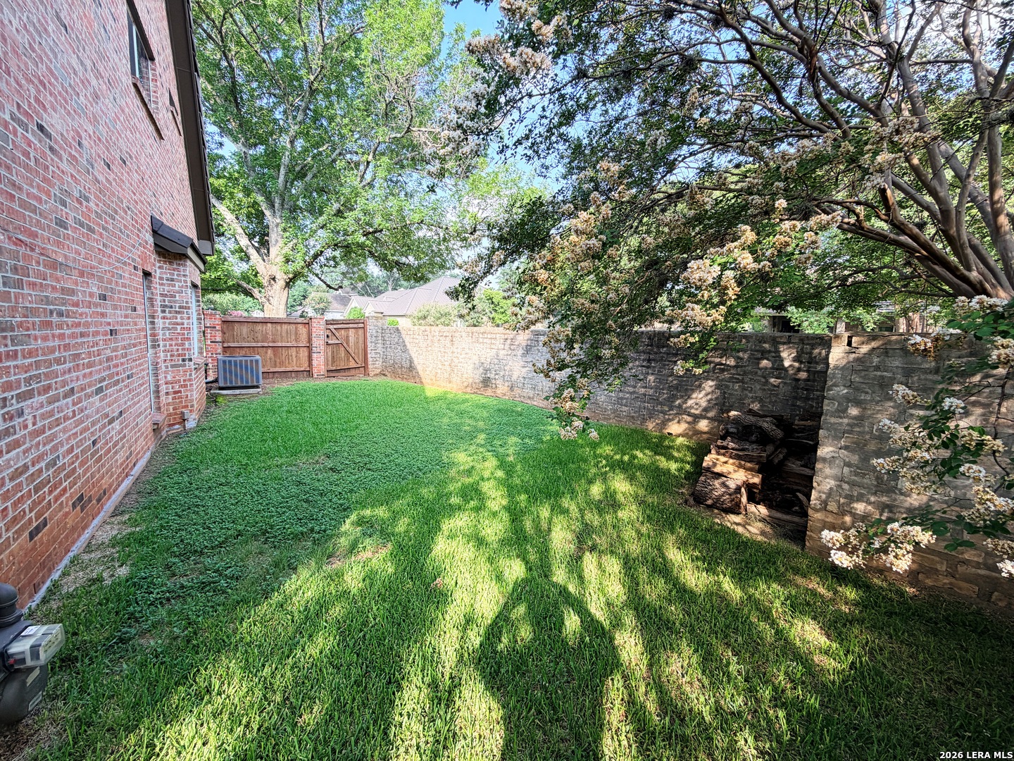2 Granburg Circle San Antonio TX 78218