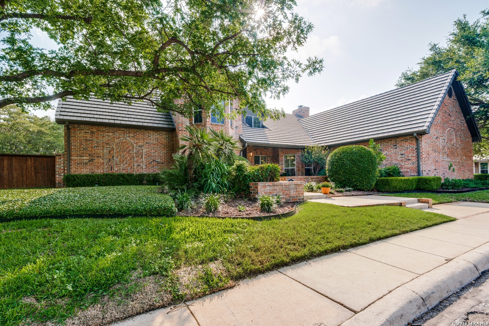 2 Granburg Circle San Antonio TX 78218