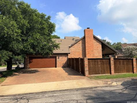2 Granburg Circle San Antonio TX 78218