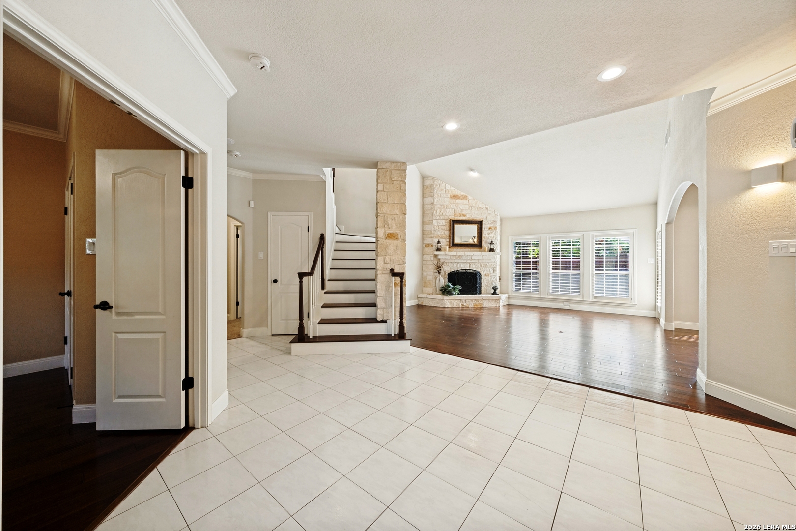 2 Granburg Circle San Antonio TX 78218