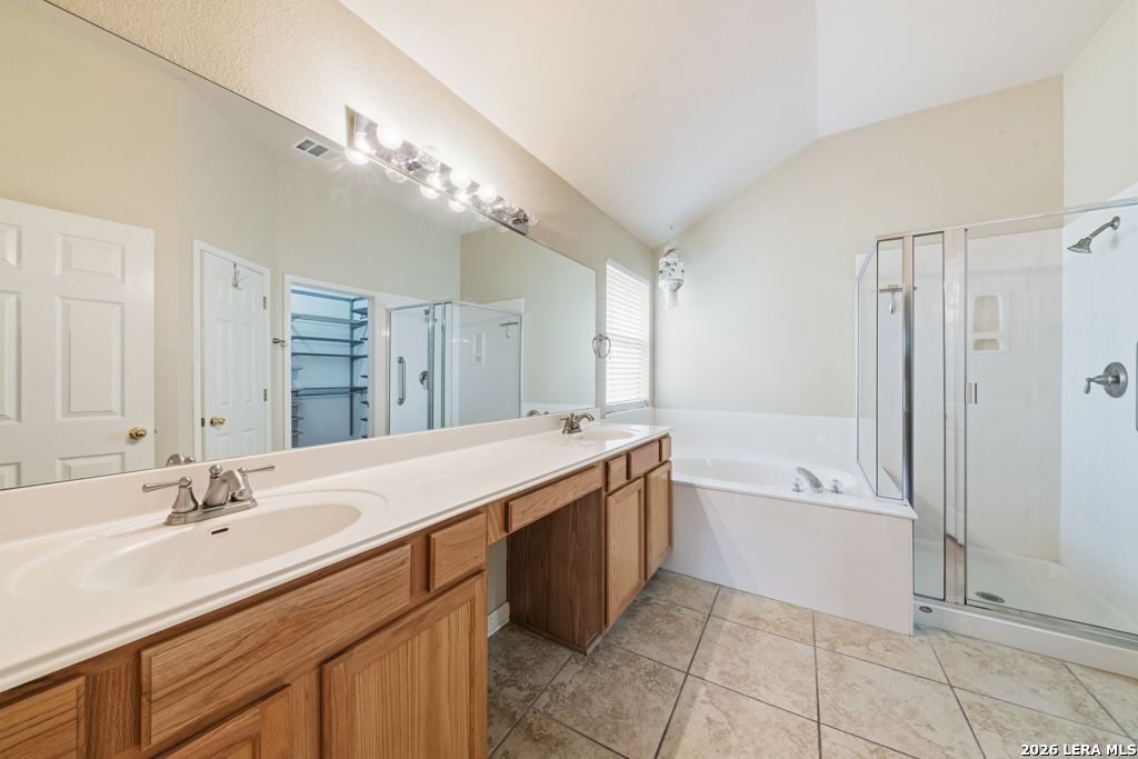 18728 Rogers Glen San Antonio TX 78258