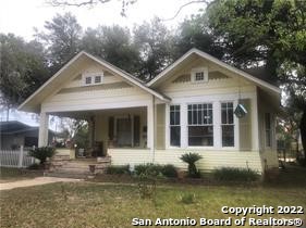 913 N Camp Street Seguin TX 78155