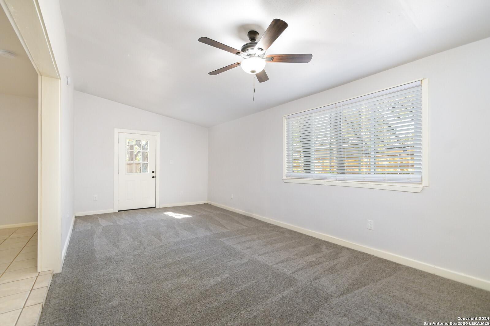 8401 Timber Crest San Antonio TX 78250
