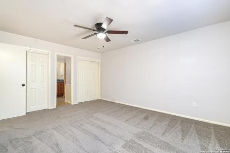 8401 Timber Crest San Antonio TX 78250