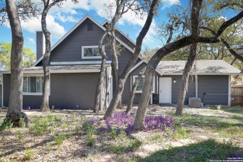 8401 Timber Crest San Antonio TX 78250