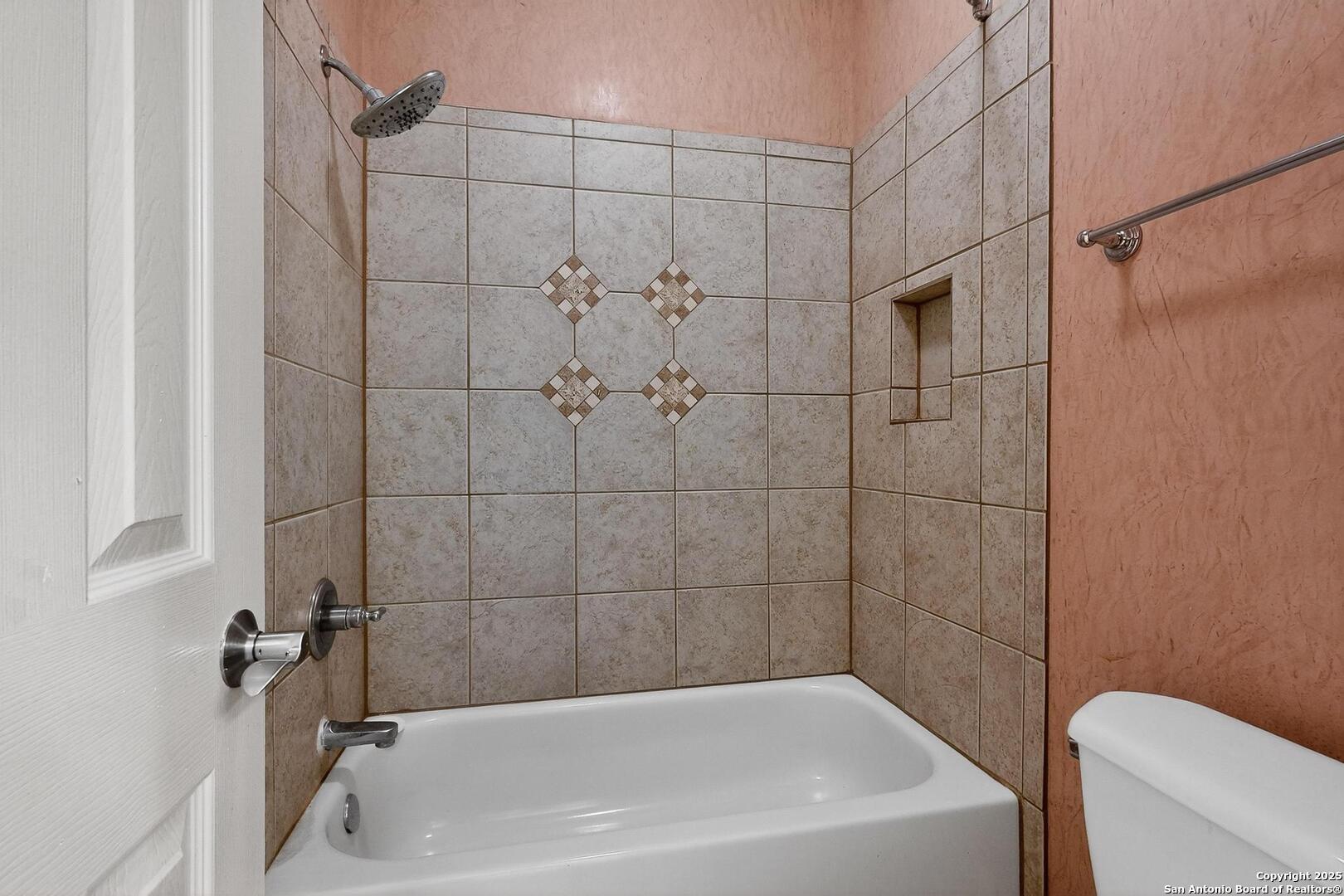 82 Three Lakes San Antonio TX 78248