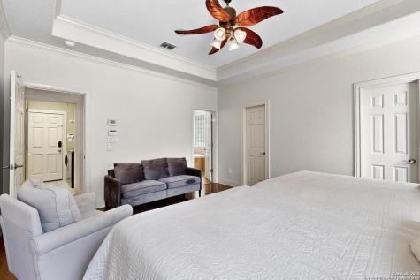 82 Three Lakes San Antonio TX 78248