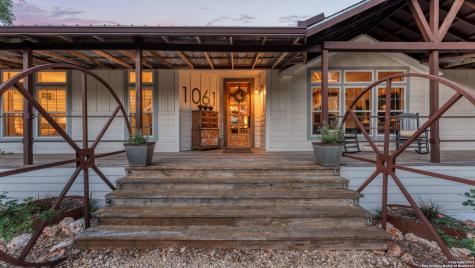 1061 Shannon Lee New Braunfels TX 78132