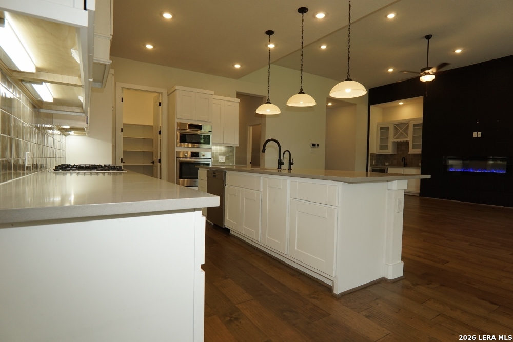 2710 Creekside View San Antonio TX 78230