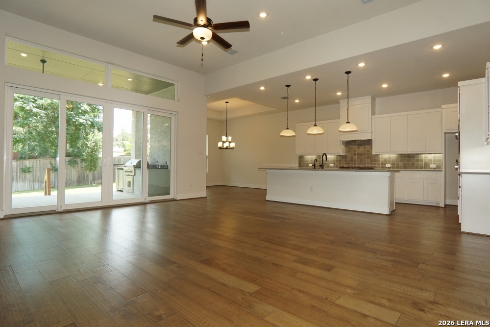 2710 Creekside View San Antonio TX 78230