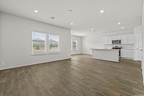 182 Western Gull Drive San Antonio TX 78253