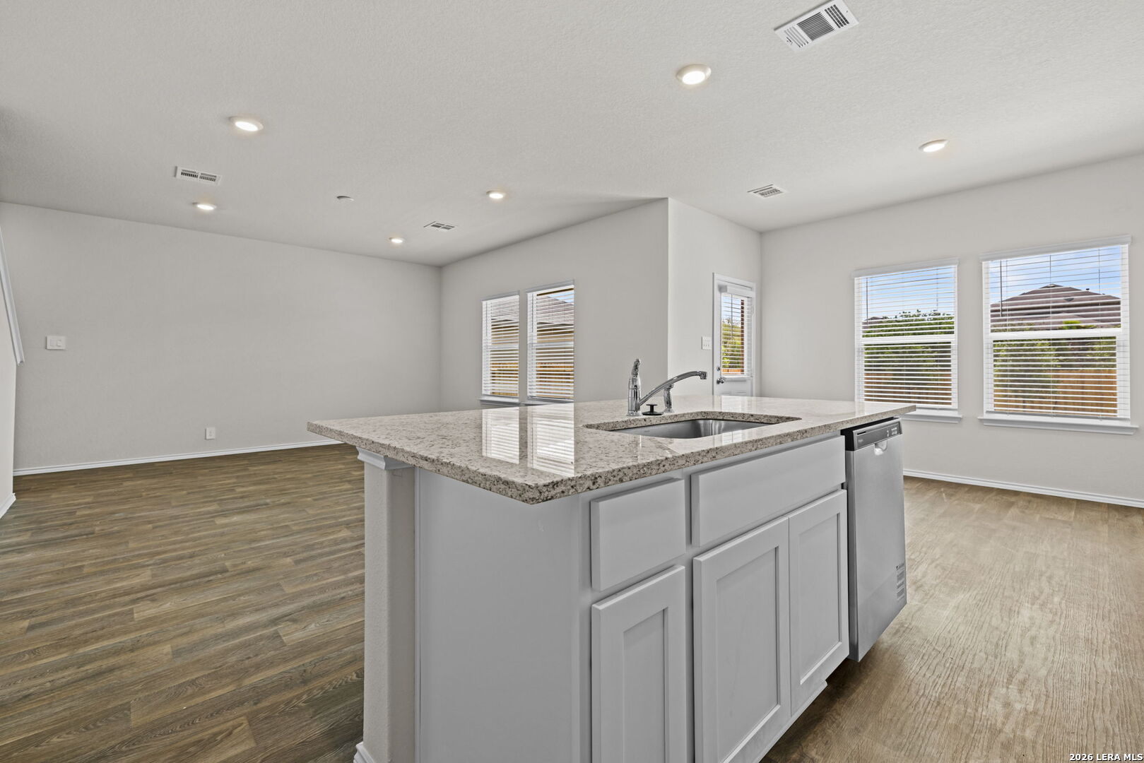 182 Western Gull Drive San Antonio TX 78253