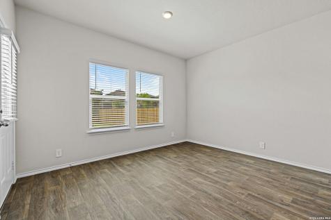 182 Western Gull Drive San Antonio TX 78253