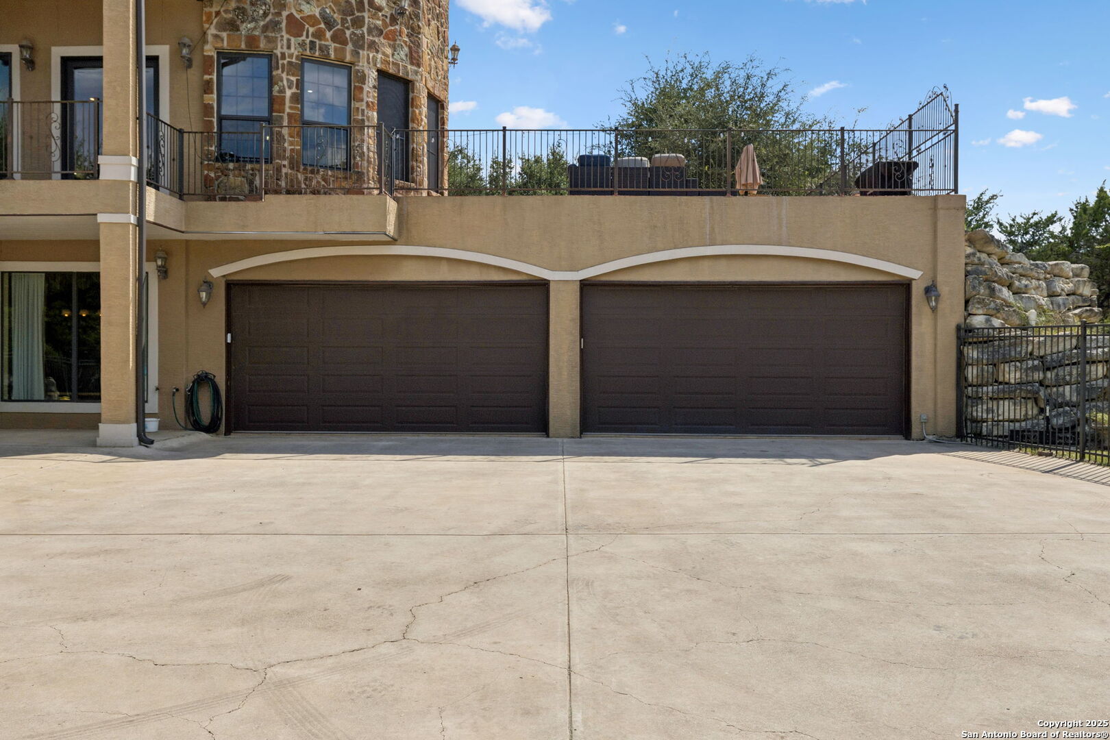 261 Coveney Boerne TX 78006