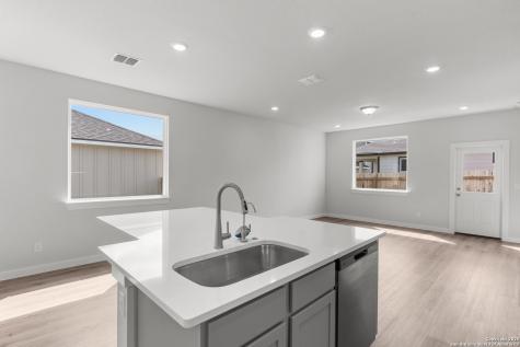 761 Whitman Street New Braunfels TX 78130