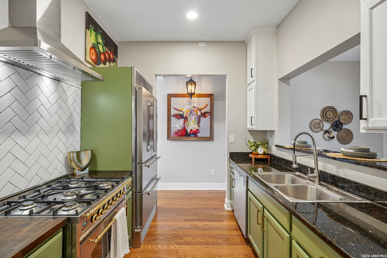 400 E Guenther Street San Antonio TX 78210