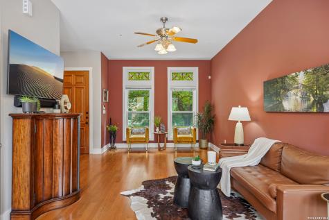 400 E Guenther Street San Antonio TX 78210
