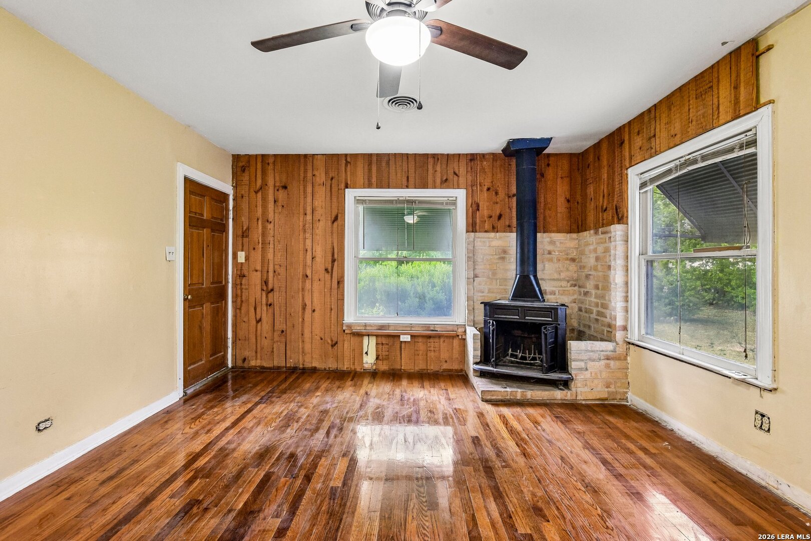 431 W Quill Drive San Antonio TX 78228