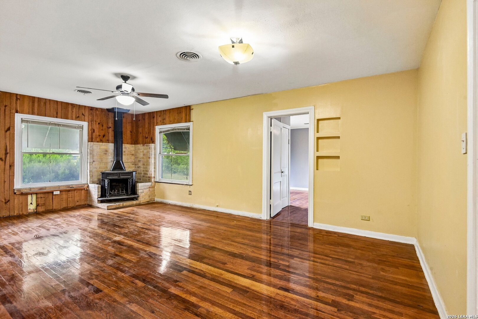 431 W Quill Drive San Antonio TX 78228