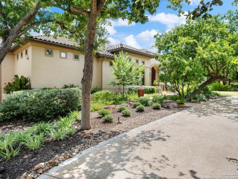 230 Farne Castle Shavano Park TX 78249