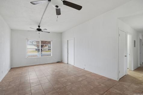 4518 Bernadine Drive San Antonio TX 78220