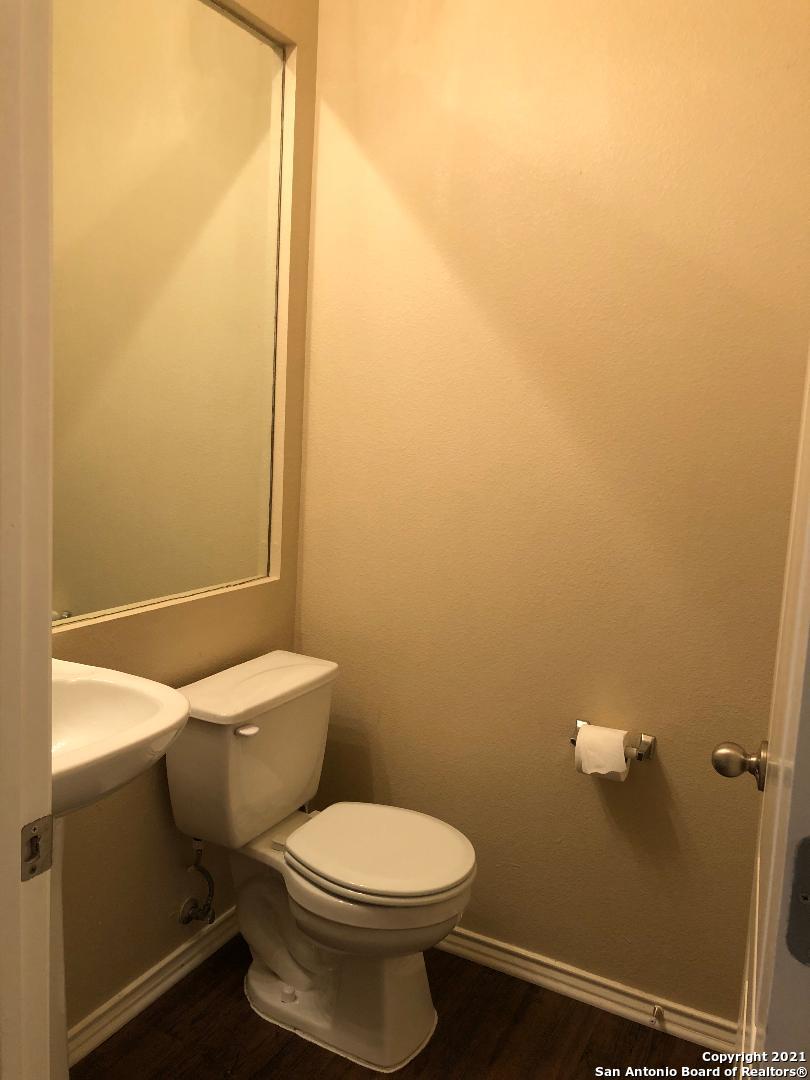 5514 Justin Cove San Antonio TX 78240