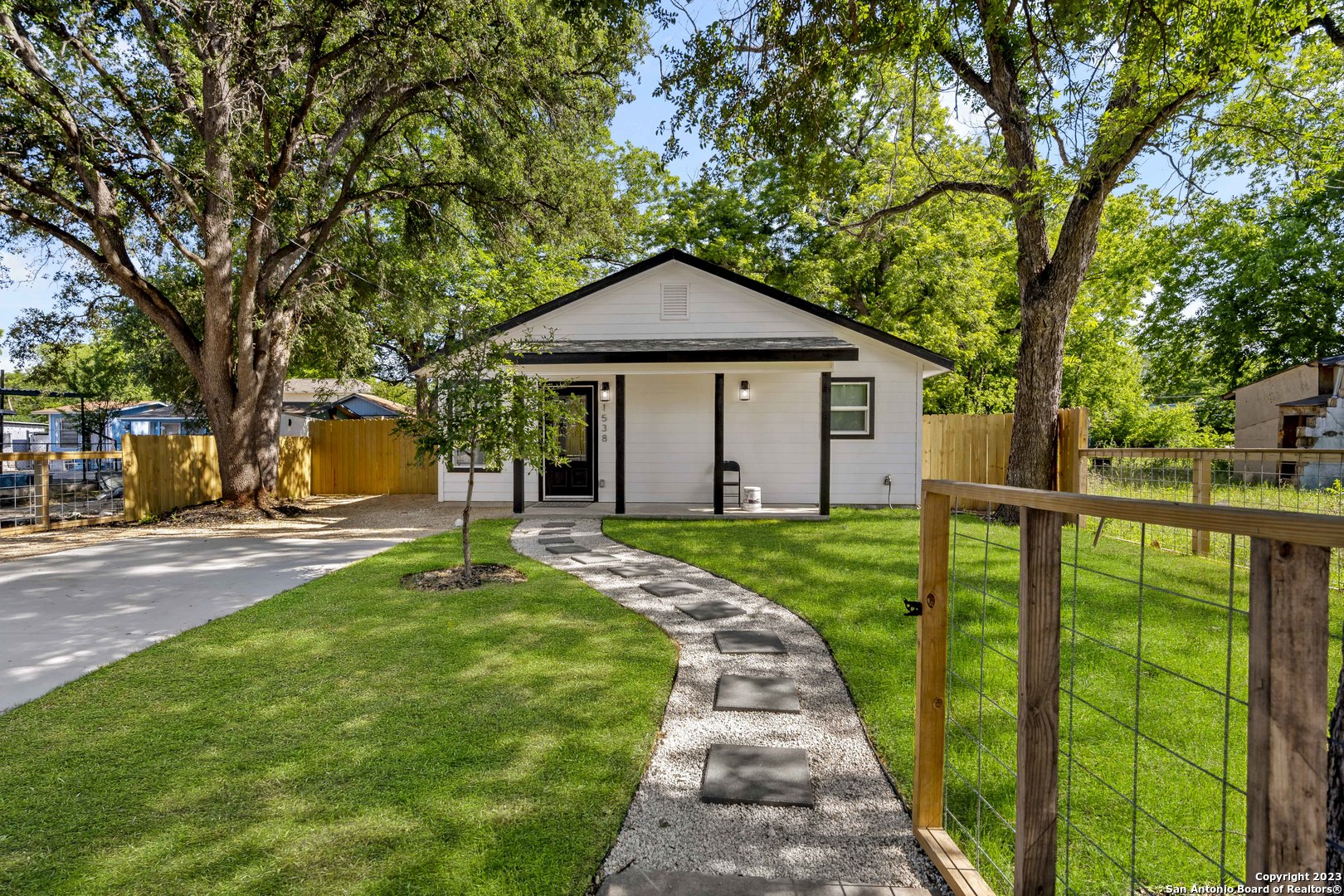 1538 Keats Street San Antonio TX 78211