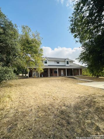 755 County Road 480 Castroville TX 78009