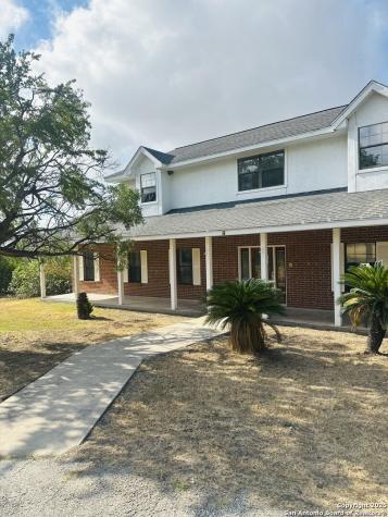 755 County Road 480 Castroville TX 78009