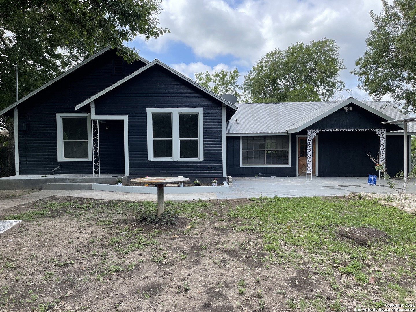 717 Miller Avenue Seguin TX 78155