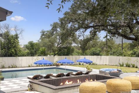 167 Country San Antonio TX 78209