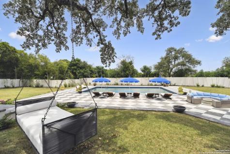 167 Country San Antonio TX 78209
