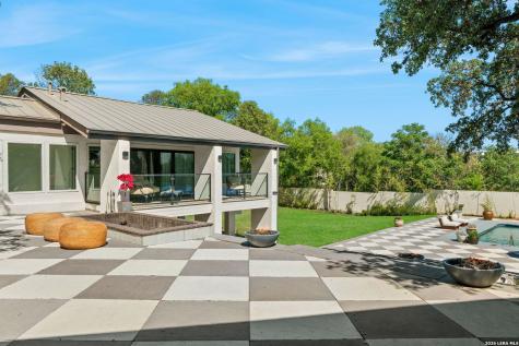 167 Country San Antonio TX 78209