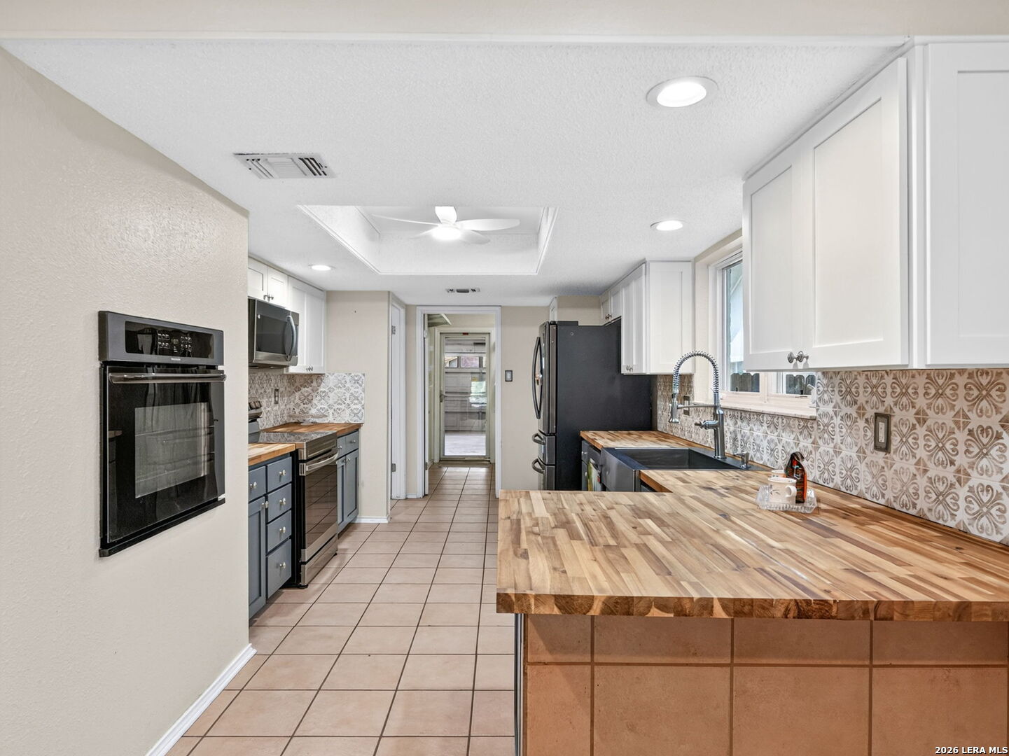 14306 Shadow Oaks Lane San Antonio TX 78231