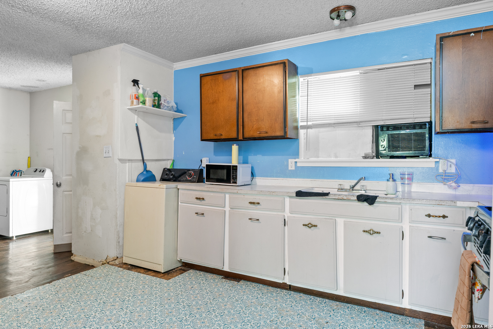 506 Parkview Drive Universal City TX 78148