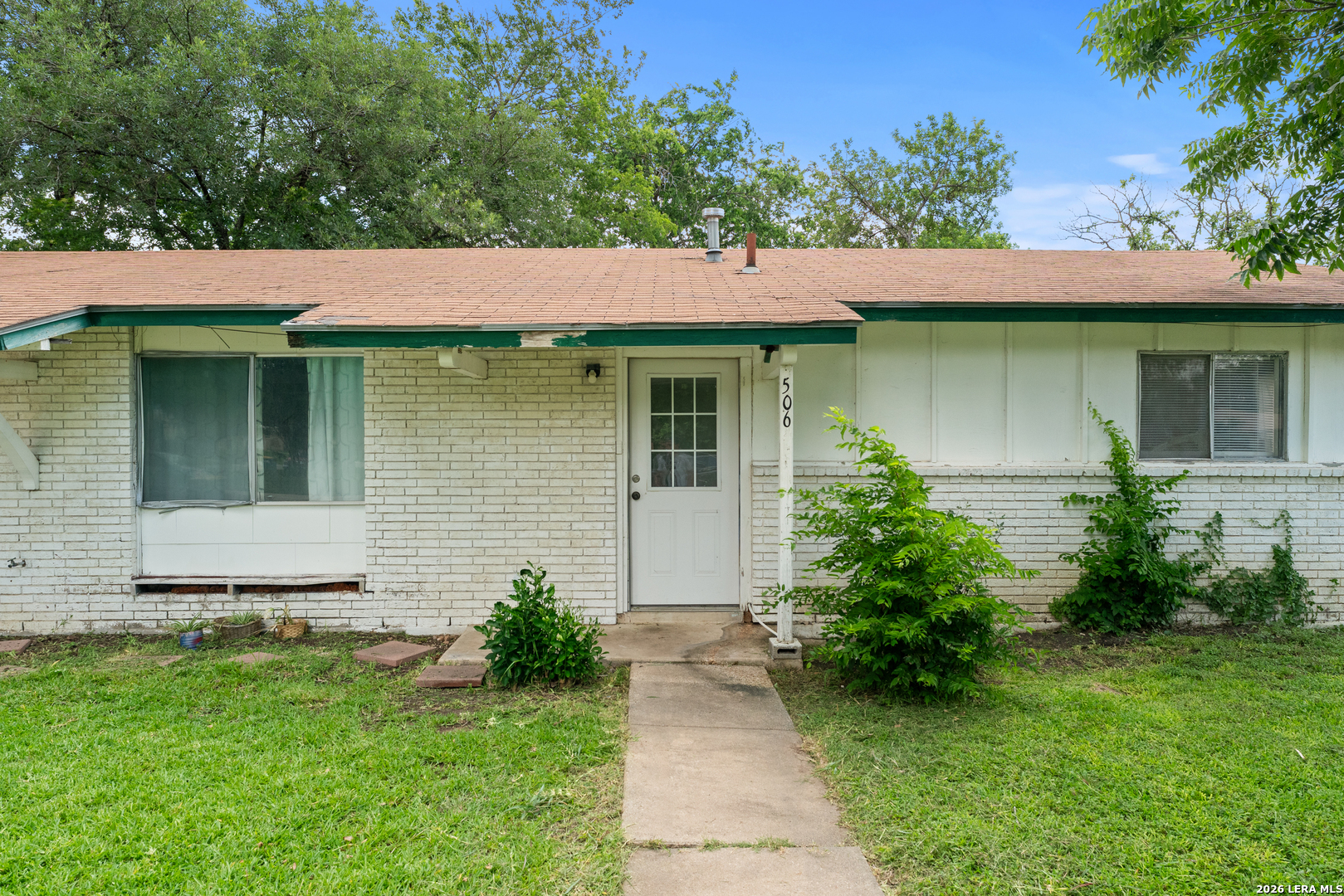 506 Parkview Drive Universal City TX 78148
