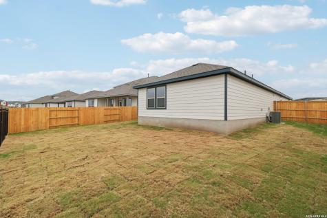510 Salamander San Marcos TX 78666